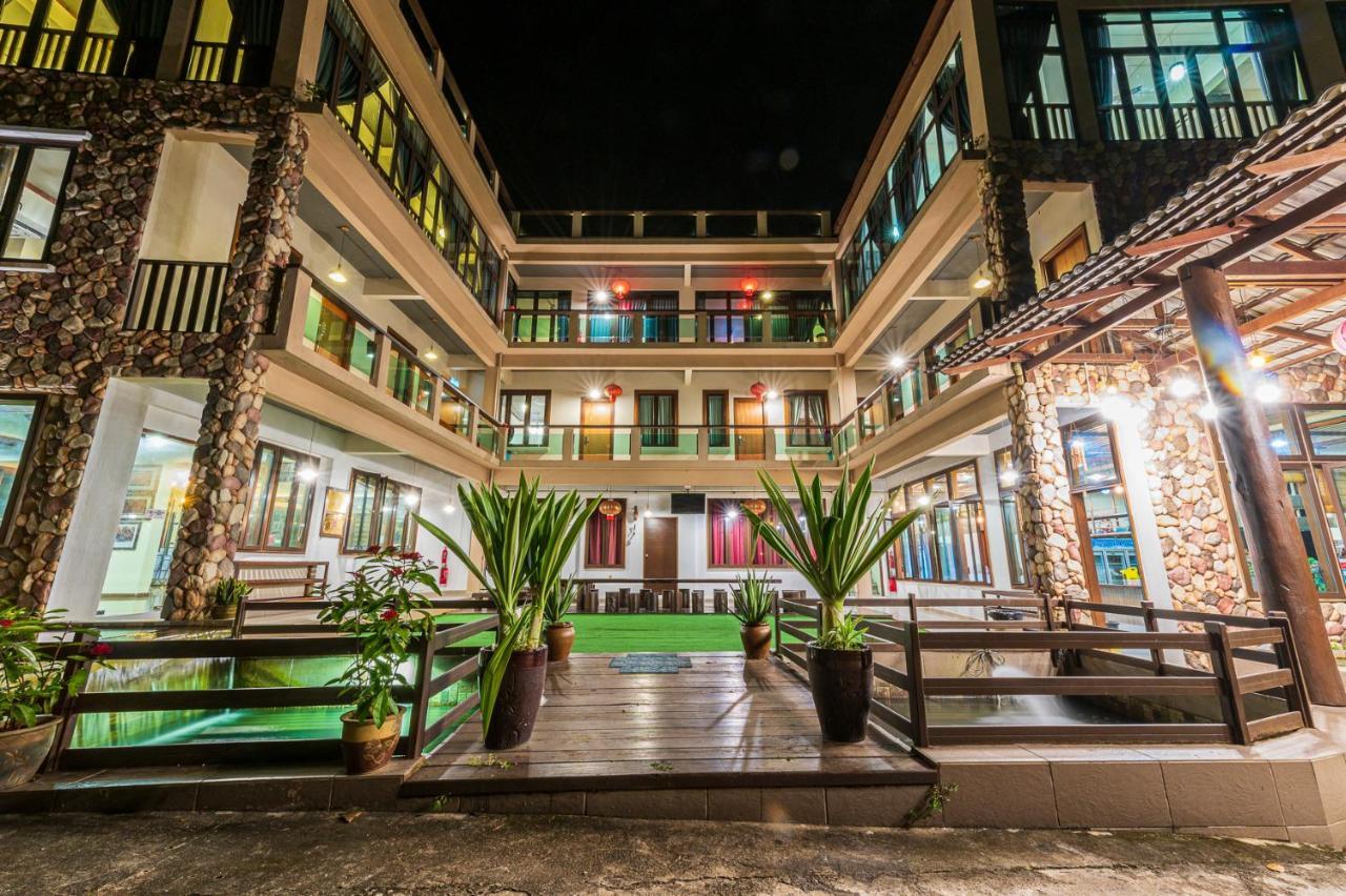 Bentong Eco Wellness Resort 14Room 69Pax By Verano Homestay Dış mekan fotoğraf